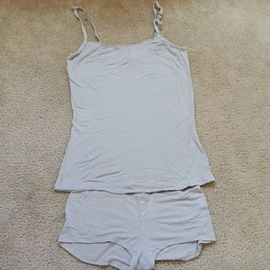 Splendid dove grey sleep set